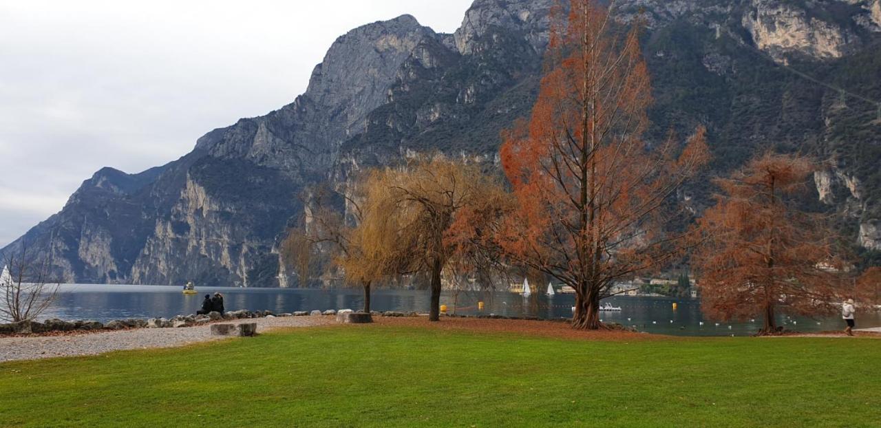 Verde & Lago Appartamento Vicino Al Lago Di Garda Calcinato Extérieur photo